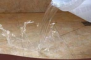 济阳漏水维修 免砸砖防水材料该如何施工